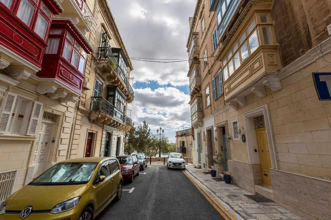Jardin Du Port -Hosted By Sweetstay Il-Furjana 0*,  Malta